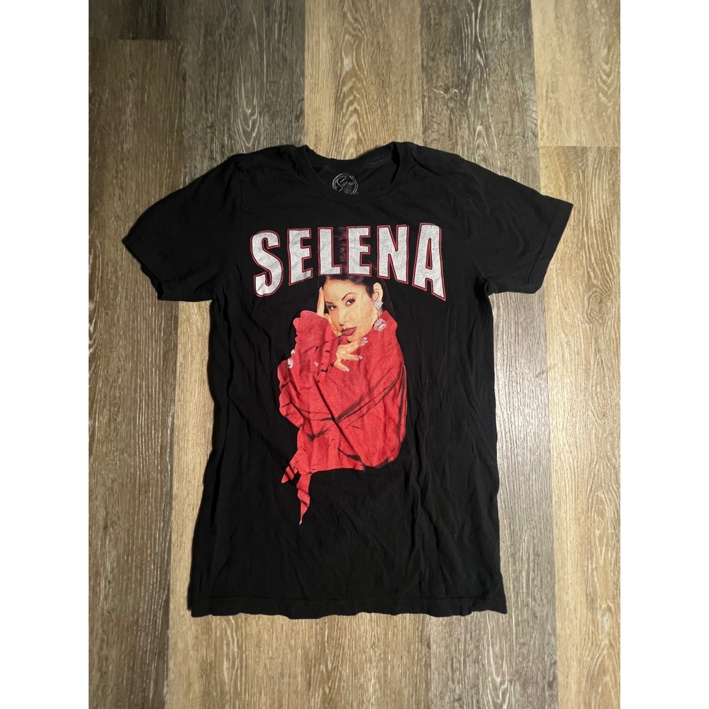 Selena Quintanilla Graphic T-Shirt‎ Womens Small Black Short Sleeve Tee
